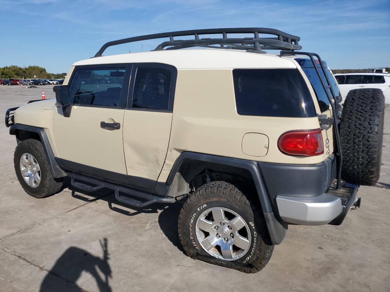 Lot #3004104885 2008 TOYOTA FJ CRUISER