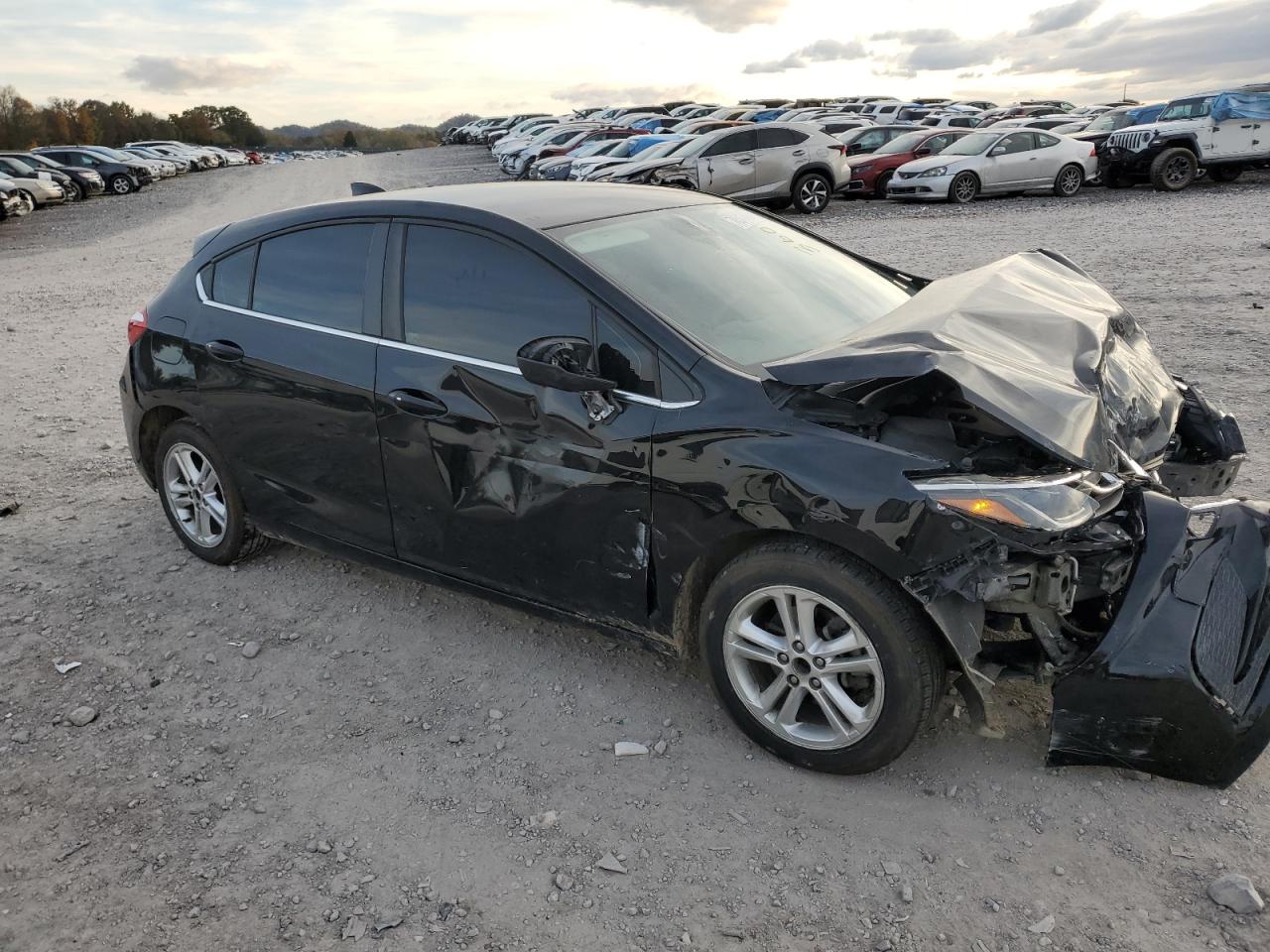 Lot #3023213134 2017 CHEVROLET CRUZE LT