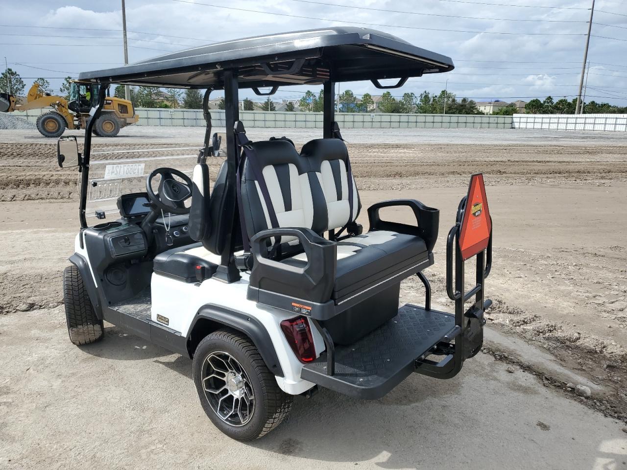 Lot #3030218149 2024 HDKP GOLF CART