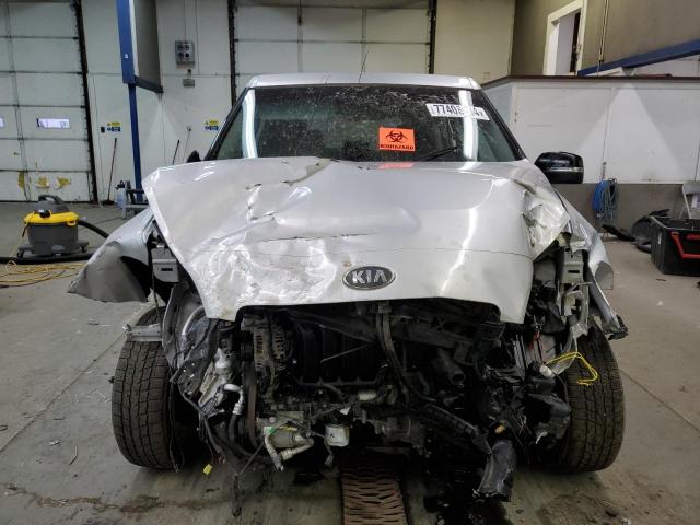 VIN KNDJT2A69D7753632 2013 KIA SOUL no.5