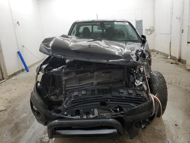 VIN 1GCGTDEN8J1242774 2018 CHEVROLET COLORADO no.5