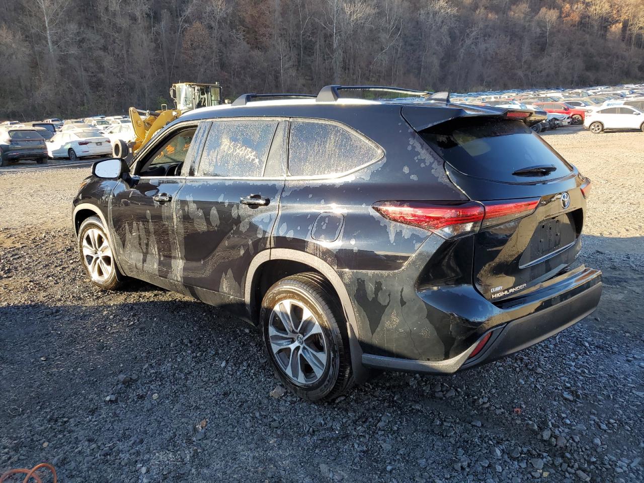 Lot #3033011032 2022 TOYOTA HIGHLANDER