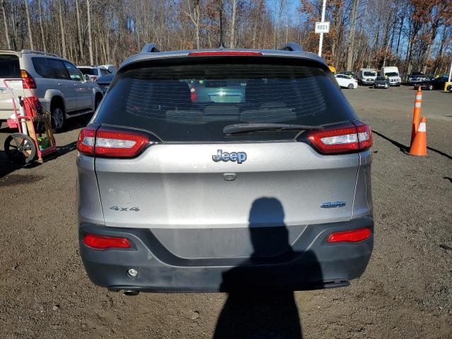 VIN 1C4PJMCB3GW260786 2016 Jeep Cherokee, Latitude no.6