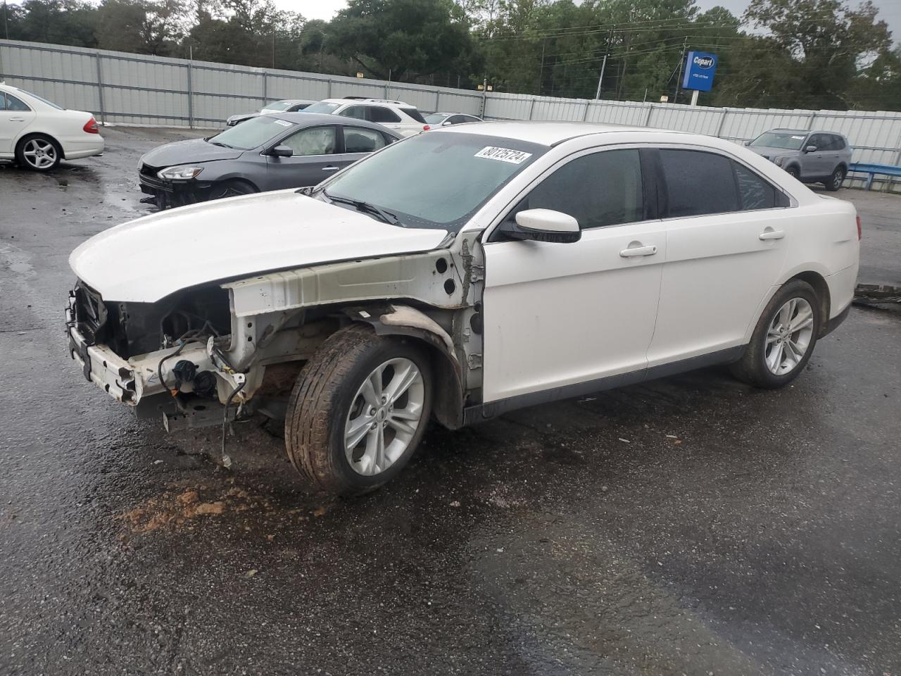 Lot #3024396527 2017 FORD TAURUS SEL