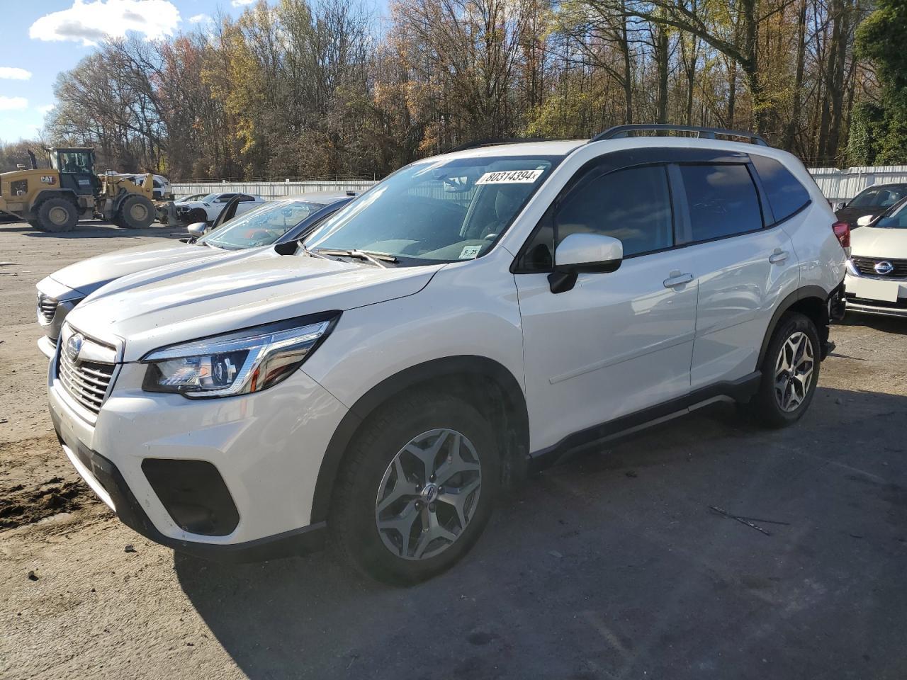 SUBARU FORESTER PREMIUM