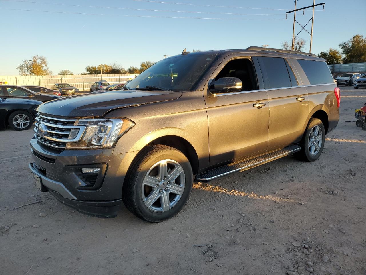 FORD EXPEDITION MAX XLT