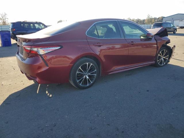 2018 TOYOTA CAMRY L - 4T1B11HK0JU538401
