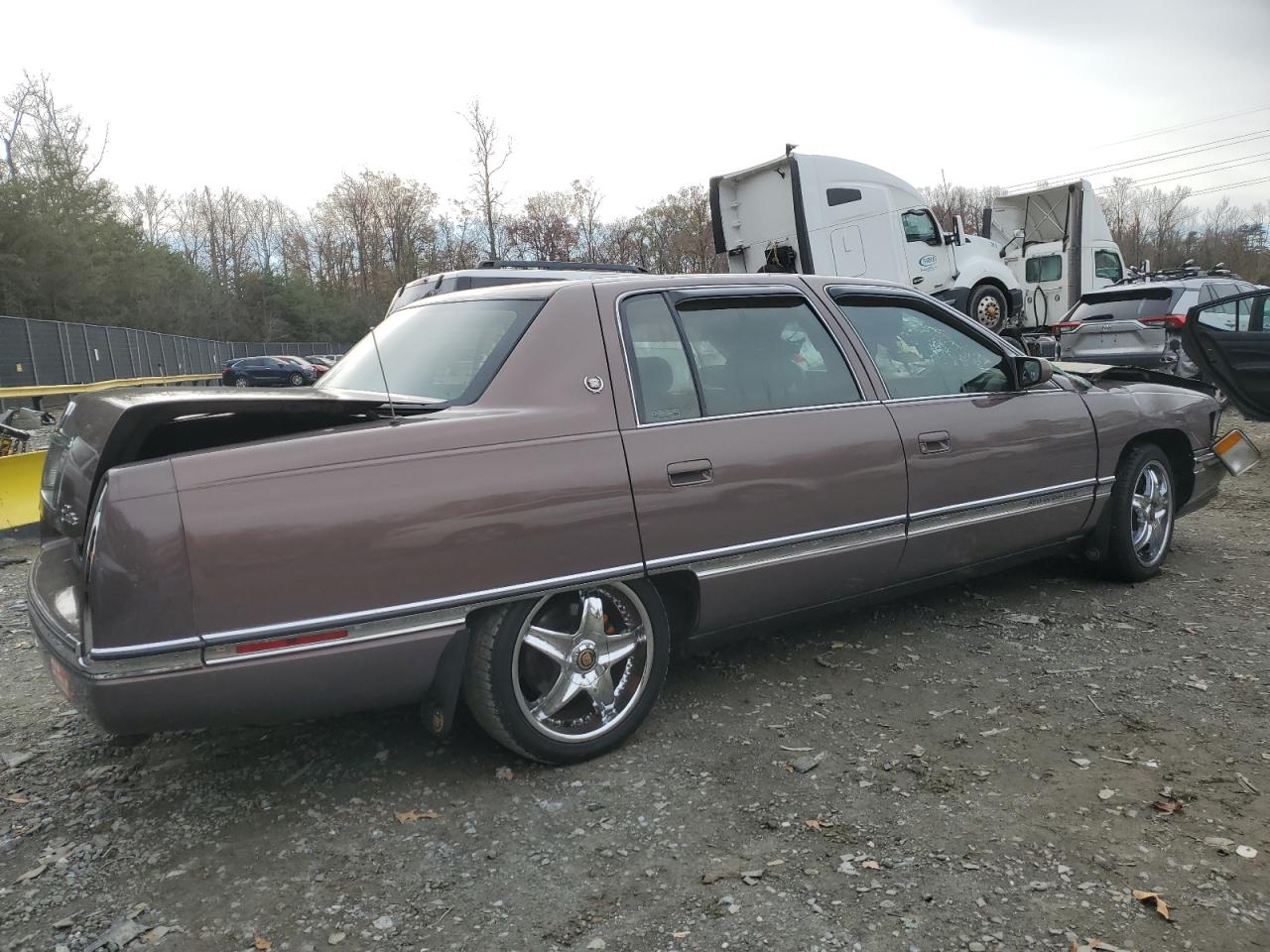 Lot #3022951396 1995 CADILLAC DEVILLE