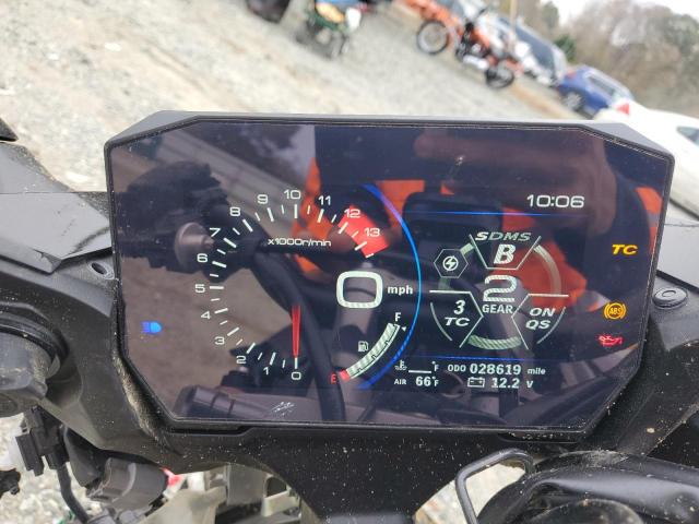 2022 SUZUKI GSX1000 GT JS1EK12B8N7100683