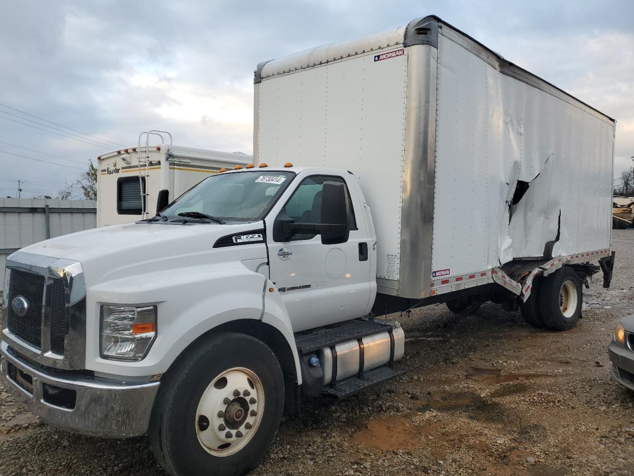 Lot #2979002644 2017 FORD F650 SUPER