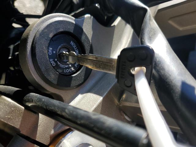 2015 YAMAHA FJ09 - JYARN37E3FA001864