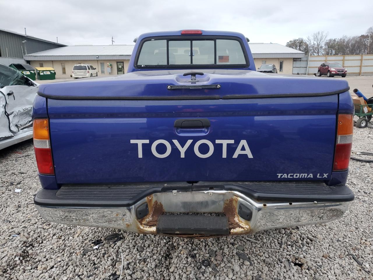 Lot #3023104021 1995 TOYOTA TACOMA XTR