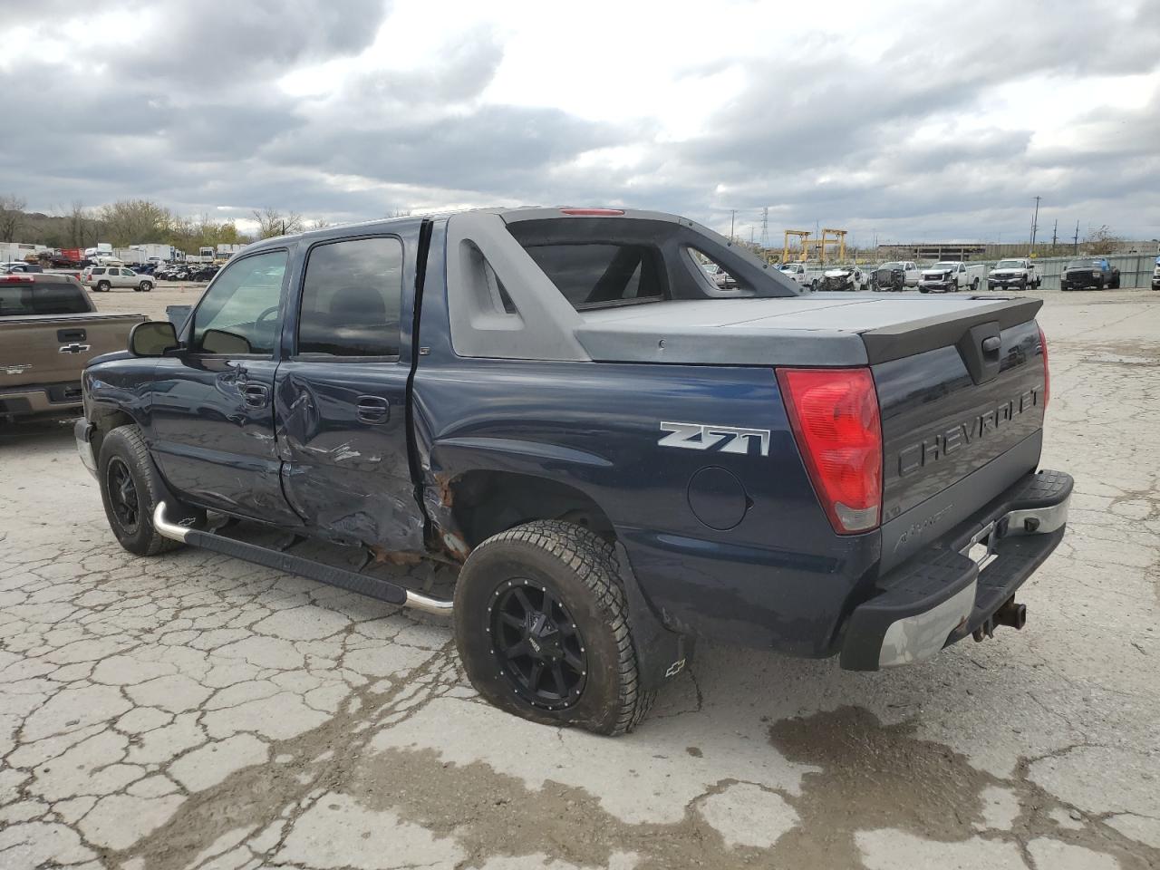 Lot #2994464605 2005 CHEVROLET AVALANCHE