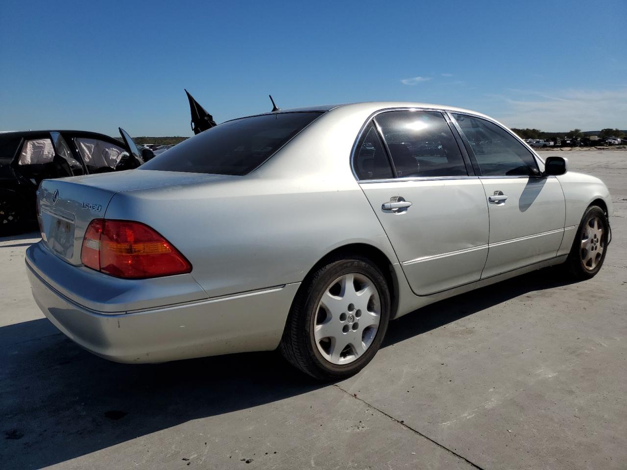 Lot #3050491109 2002 LEXUS LS 430