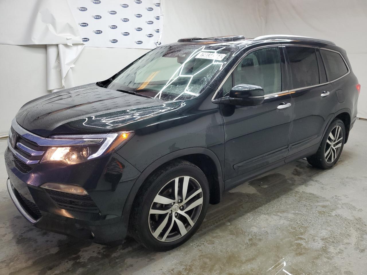 Lot #2993264845 2016 HONDA PILOT TOUR