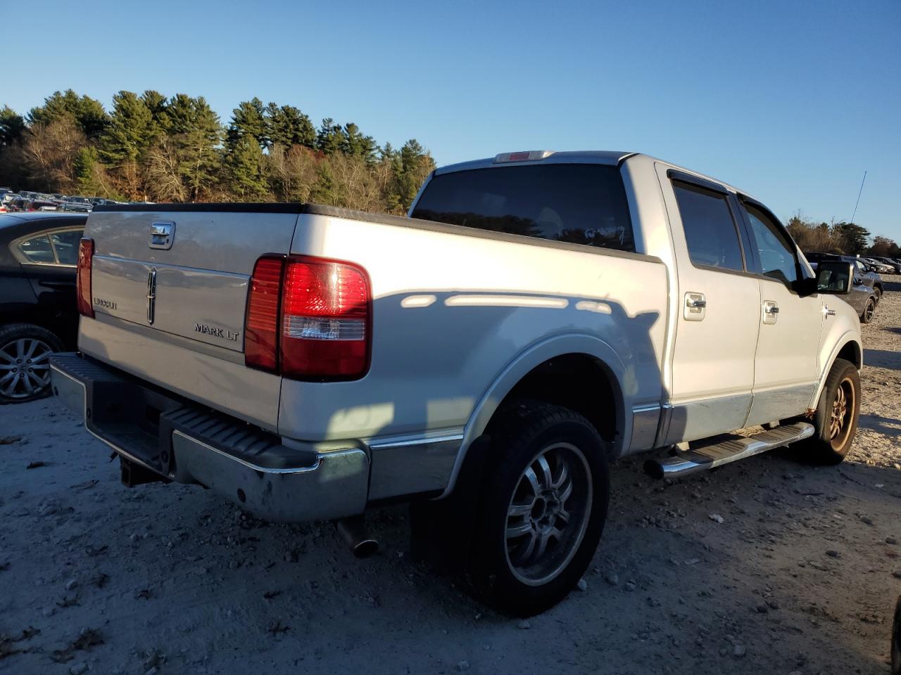 Lot #2974499432 2006 LINCOLN MARK LT