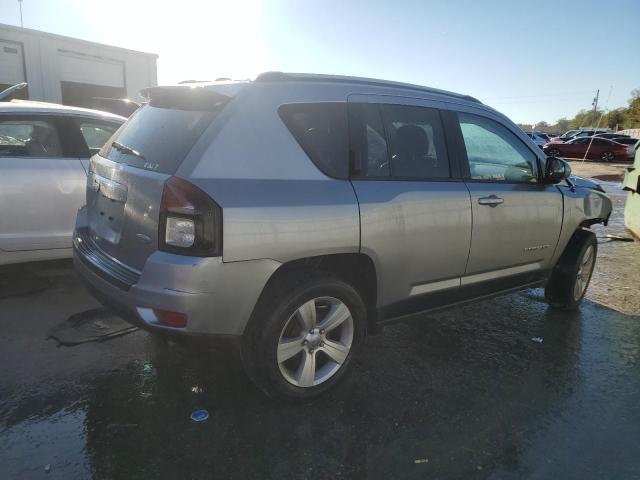 VIN 1C4NJCEA2GD628120 2016 JEEP COMPASS no.3