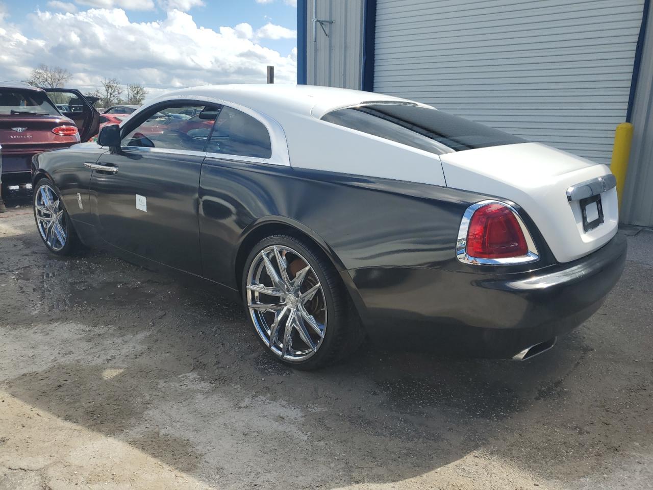 Lot #3024163940 2014 ROLLS-ROYCE WRAITH