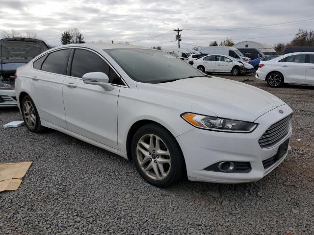 VIN 3FA6P0HD6GR388011 2016 FORD FUSION no.4