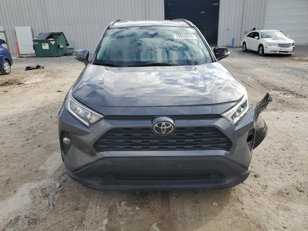 Lot #2986822274 2021 TOYOTA RAV4 XLE