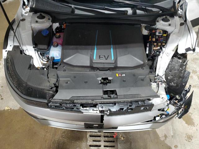2024 HYUNDAI IONIQ 5 SE - KM8KNDDF8RU287637