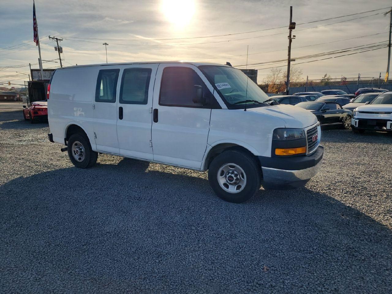 Lot #2993753163 2021 GMC SAVANA G25