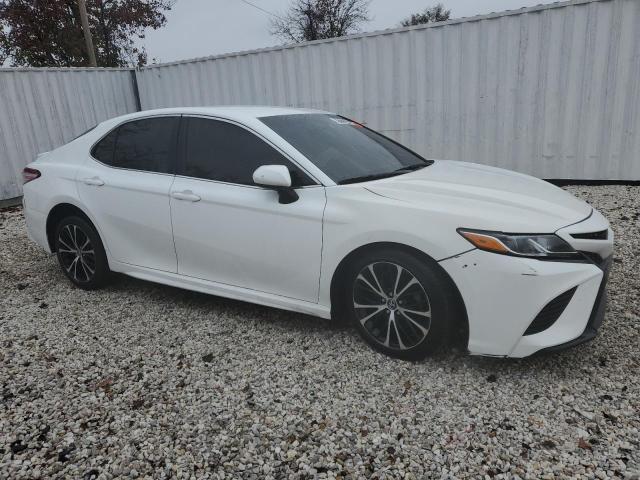 Vin: 4t1g11akxlu890016, lot: 81275344, toyota camry se 20204