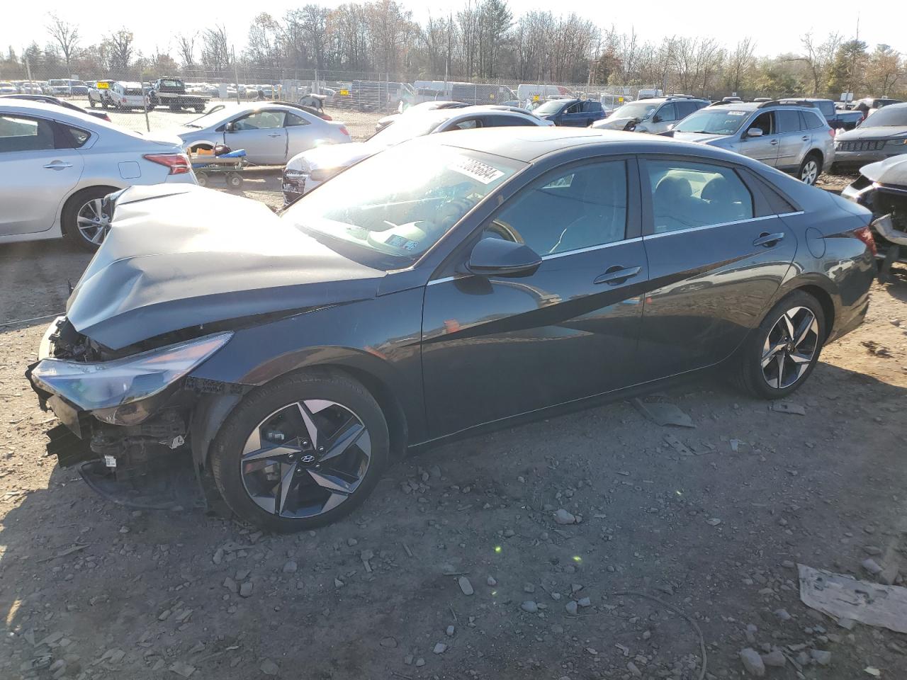  Salvage Hyundai ELANTRA