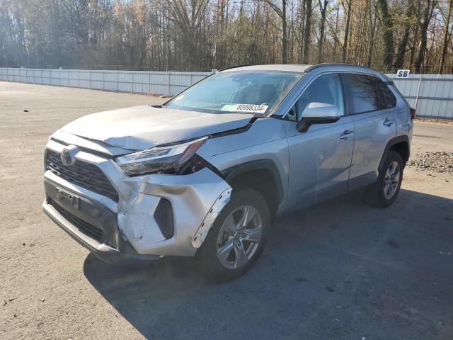 2022 TOYOTA RAV4 XLE #3045792663