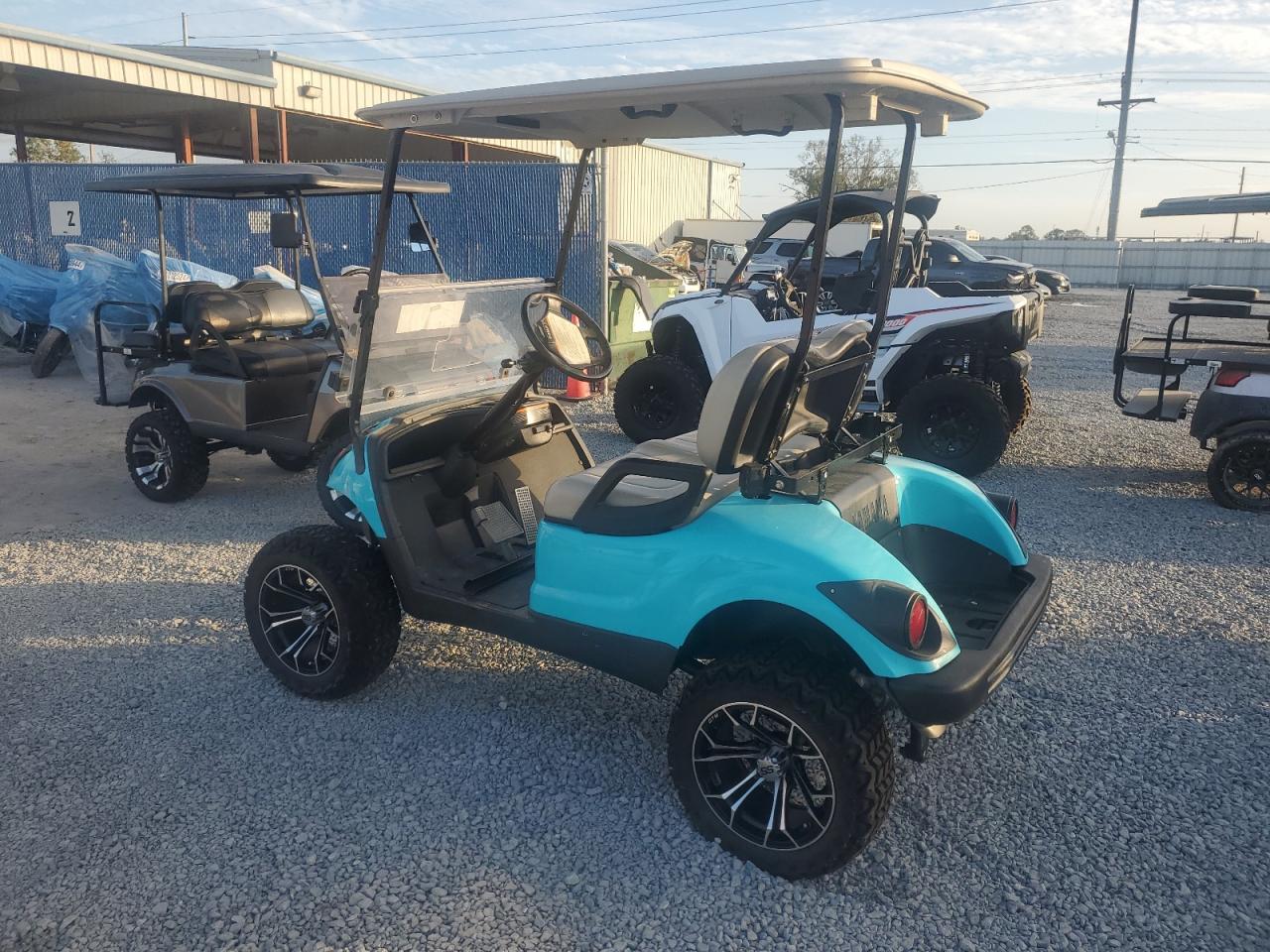 Lot #2993894303 2015 YAMAHA GOLF CART