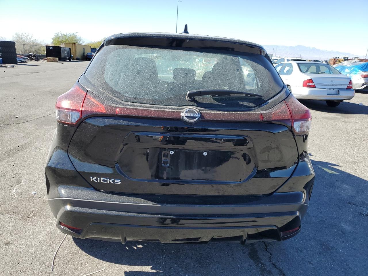 Lot #2971621706 2023 NISSAN KICKS S