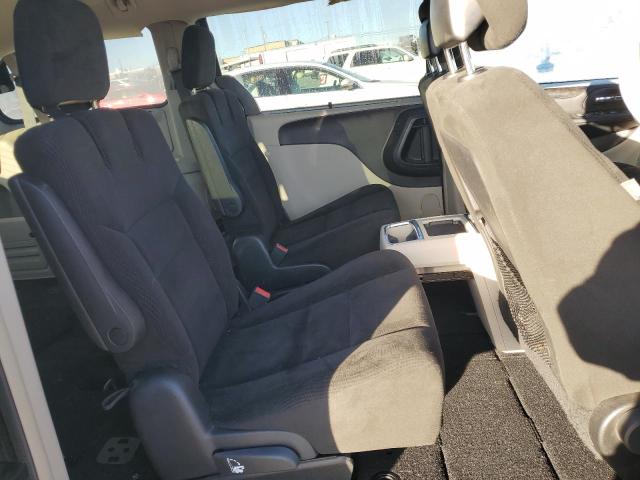 2016 CHRYSLER TOWN & COU - 2C4RC1BG6GR223027