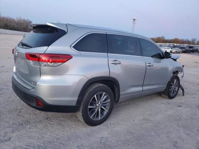 2018 TOYOTA HIGHLANDER - 5TDKZRFH6JS537616