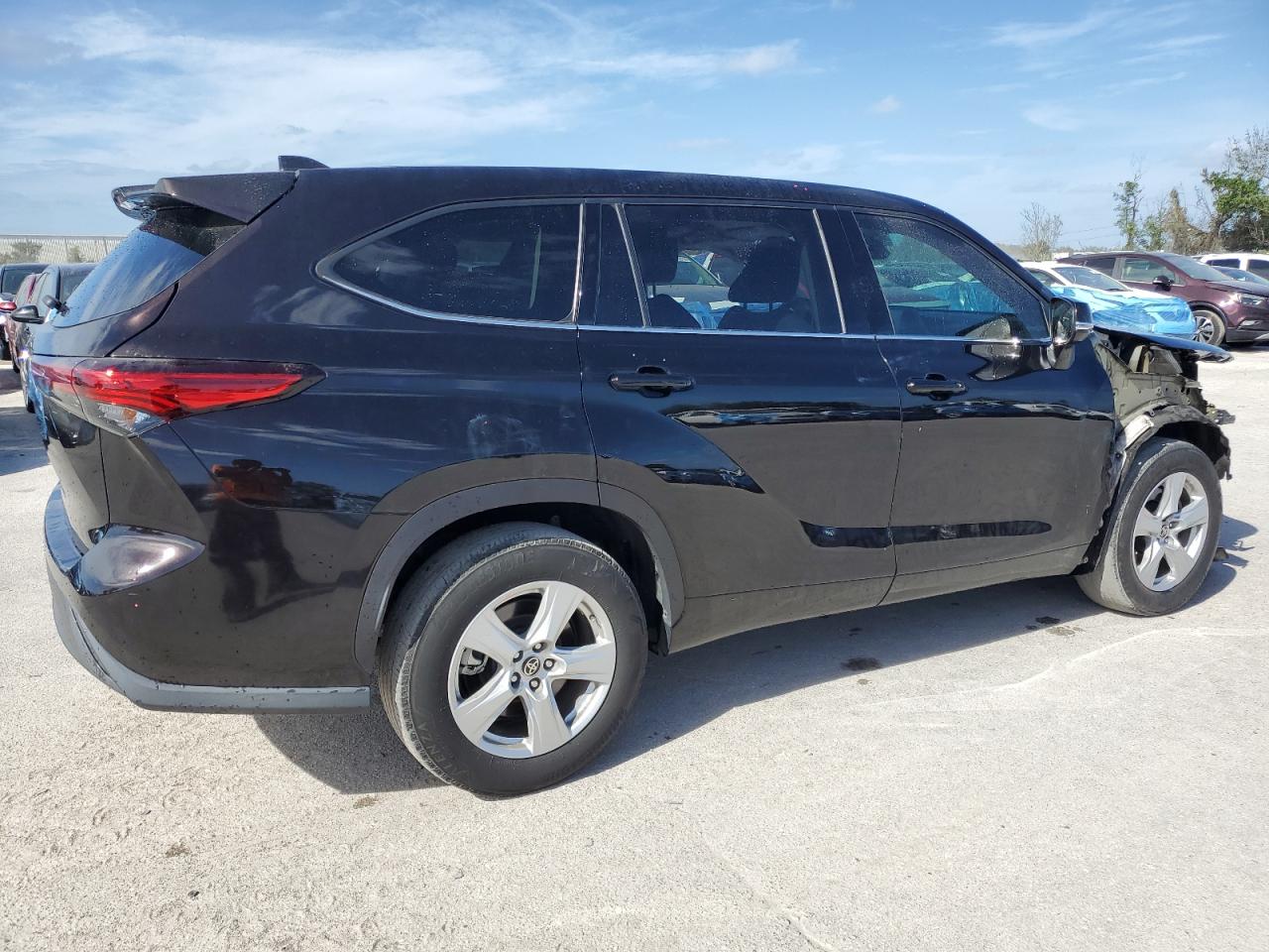 Lot #3021036193 2020 TOYOTA HIGHLANDER