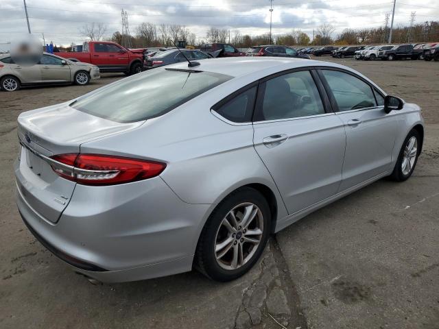 VIN 3FA6P0HD8JR135876 2018 Ford Fusion, SE no.3