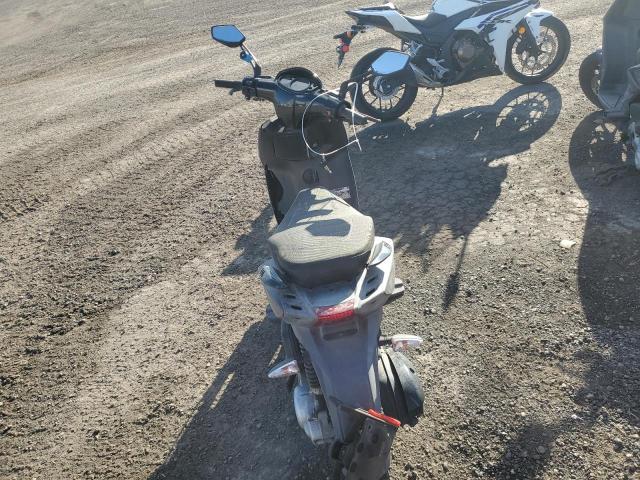 2020 PIAGGIO SCOOTER ZAPC506B2L4003422