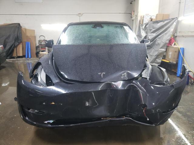 2024 TESLA MODEL Y - 7SAYGDEE8RF197074