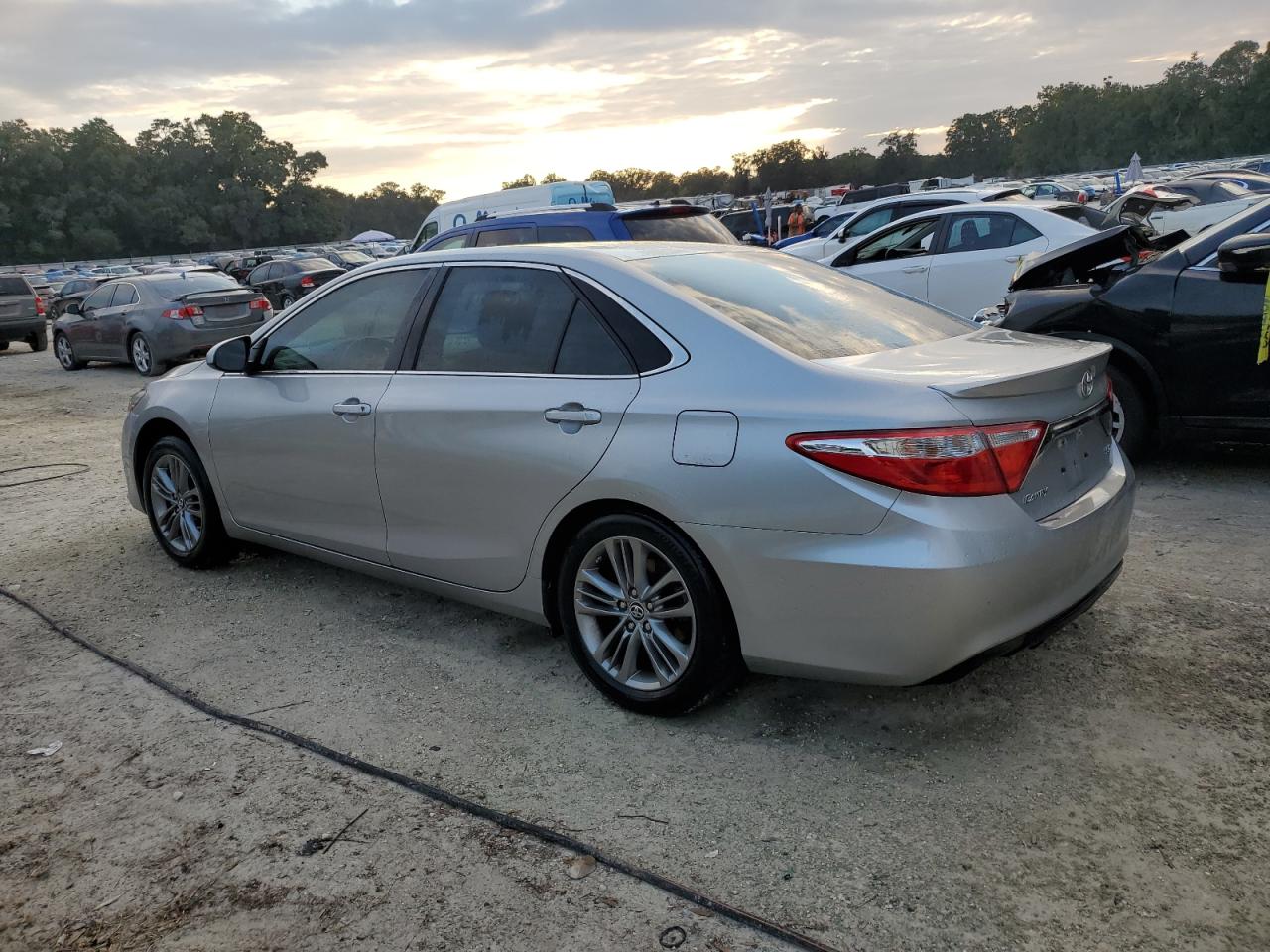 Lot #2974791040 2015 TOYOTA CAMRY LE