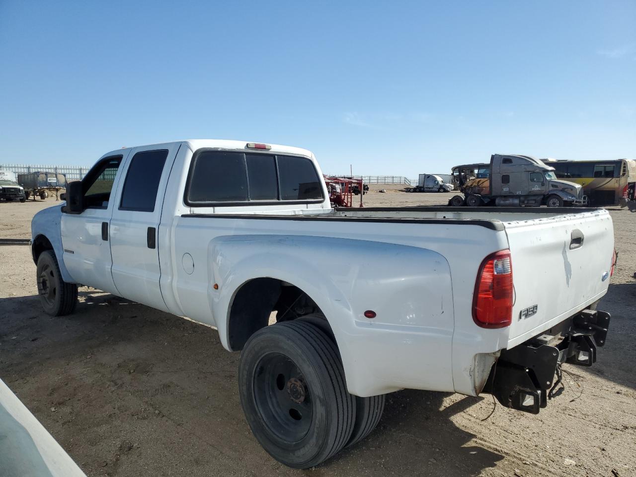 Lot #2987048749 2000 FORD F450 SUPER