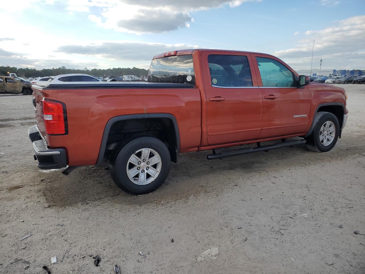 Lot #3029692108 2015 GMC SIERRA C15