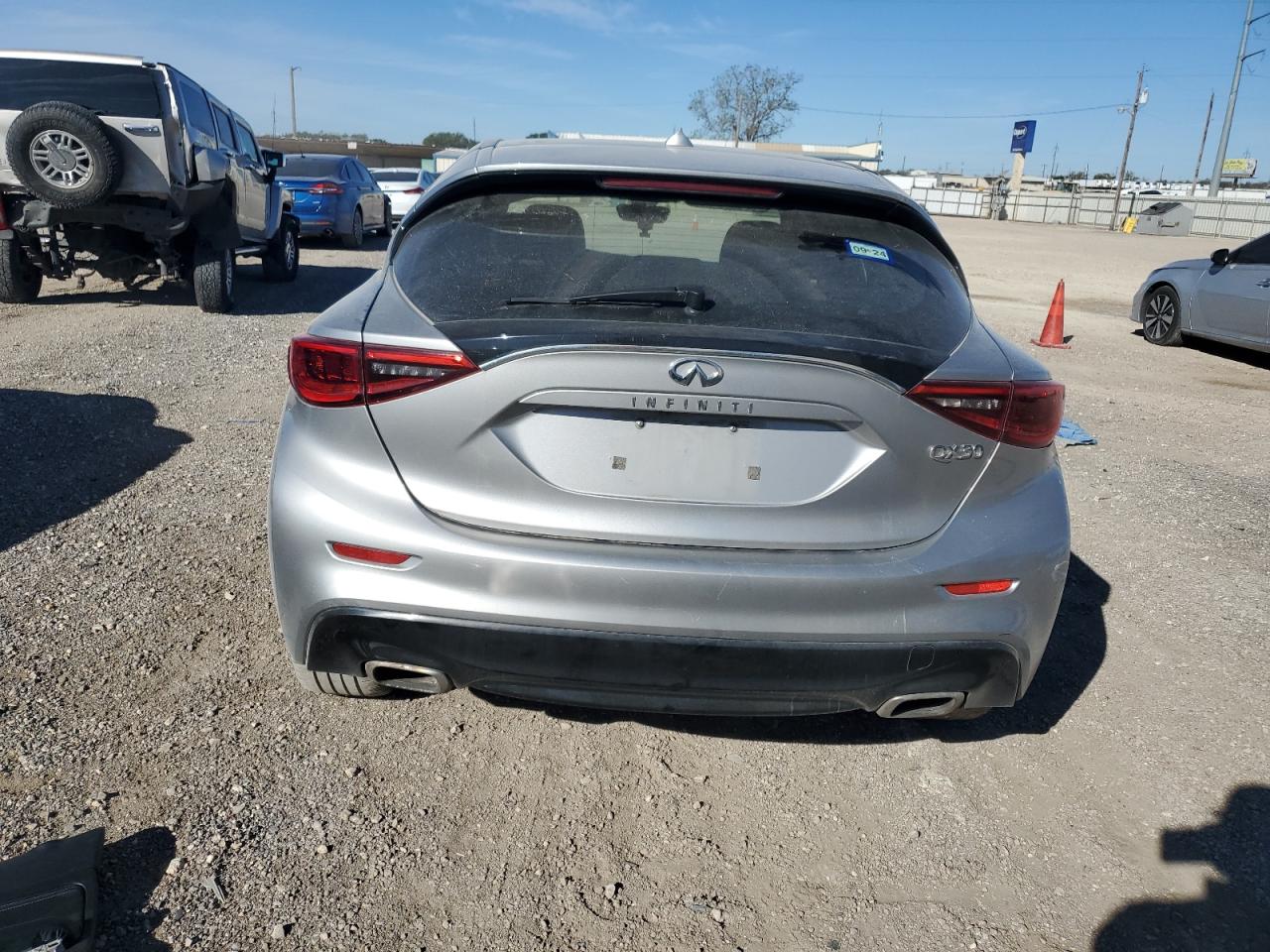 Lot #3024711682 2018 INFINITI QX30 BASE