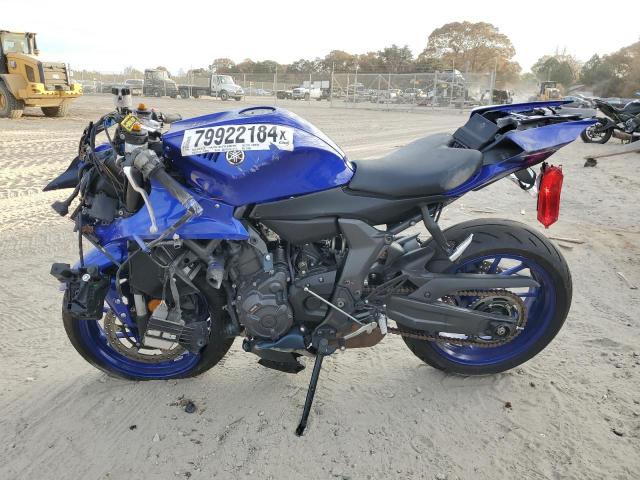 YAMAHA YZFR7 2024 blue  gas JYARM38E7RA012680 photo #4