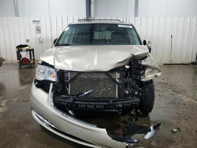 2016 CHRYSLER TOWN & COU - 2C4RC1BG6GR228874