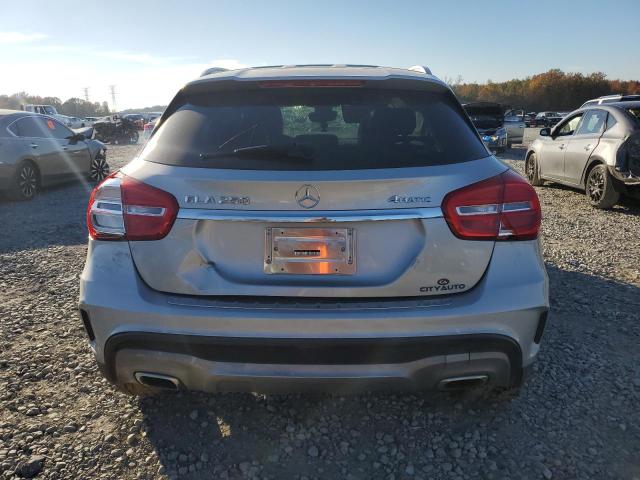 2015 MERCEDES-BENZ GLA 250 4M - WDCTG4GB1FJ049163