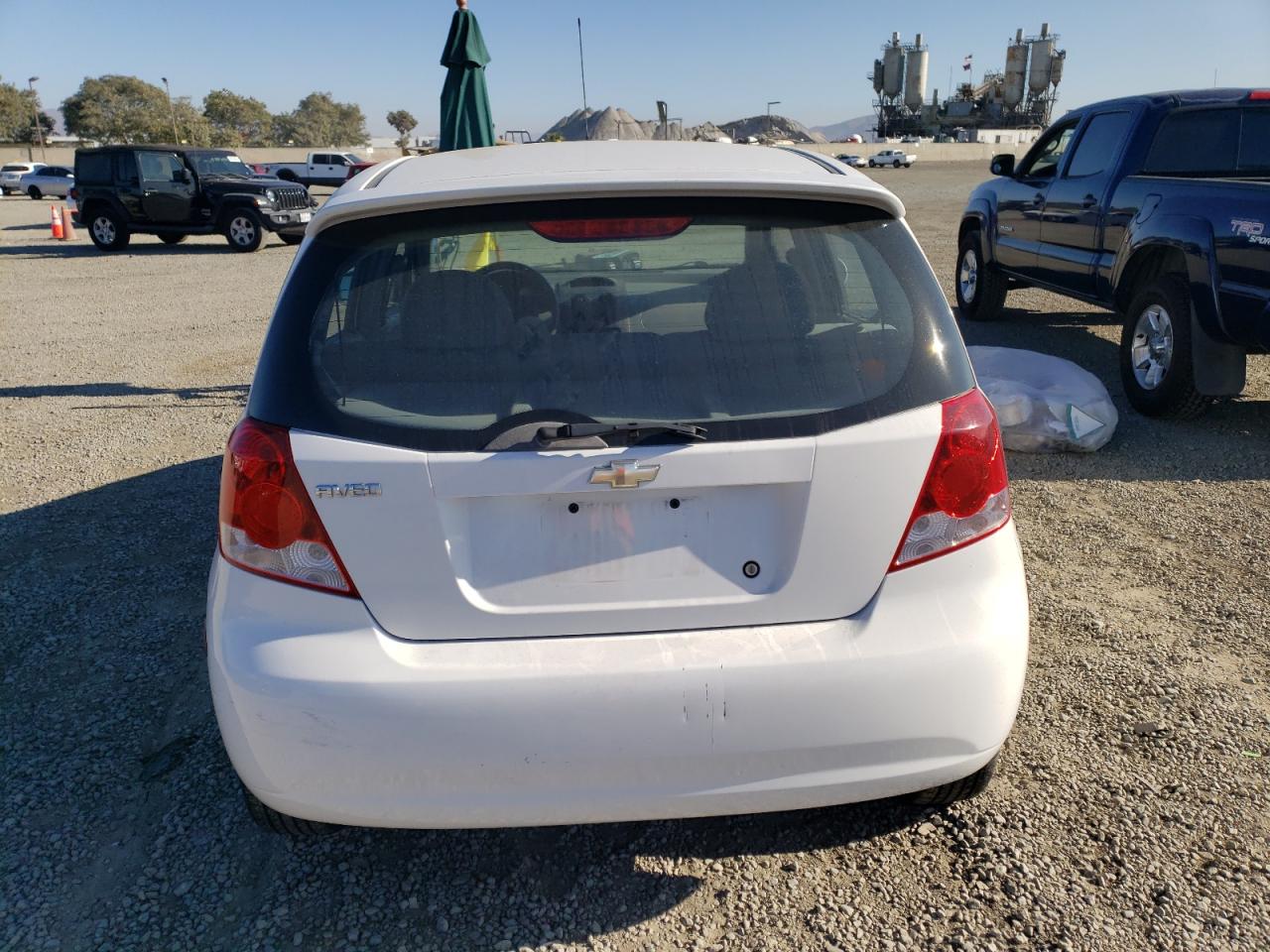 Lot #2989383634 2004 CHEVROLET AVEO