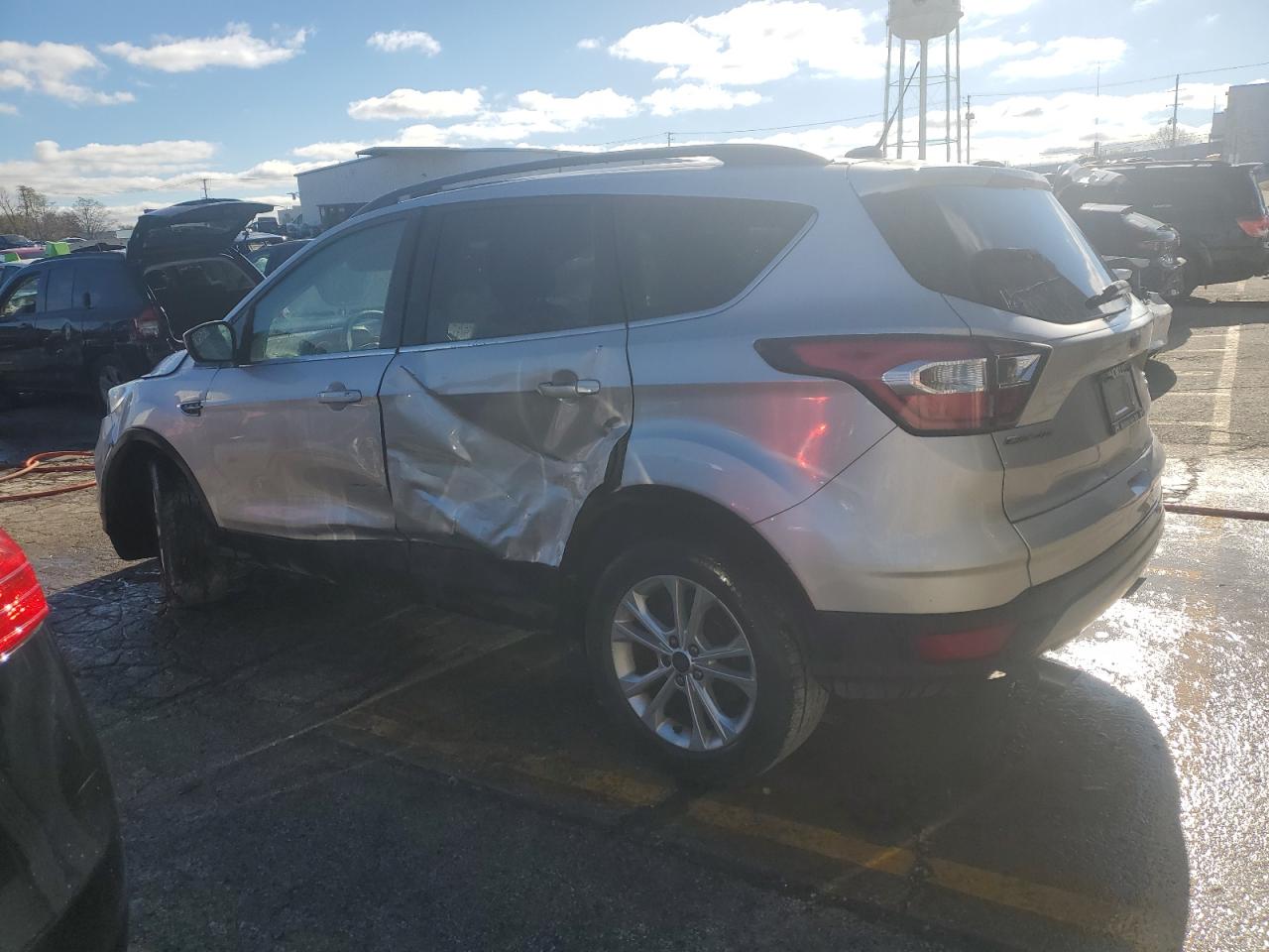 Lot #3029634081 2017 FORD ESCAPE SE