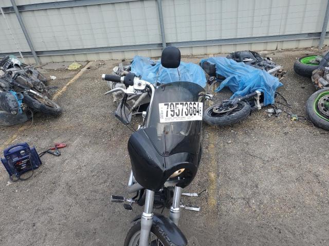 2011 HARLEY-DAVIDSON FXDC 1HD1GV41XBC327196