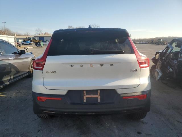 2022 VOLVO XC40 T5 R- - YV4162UM0N2725201