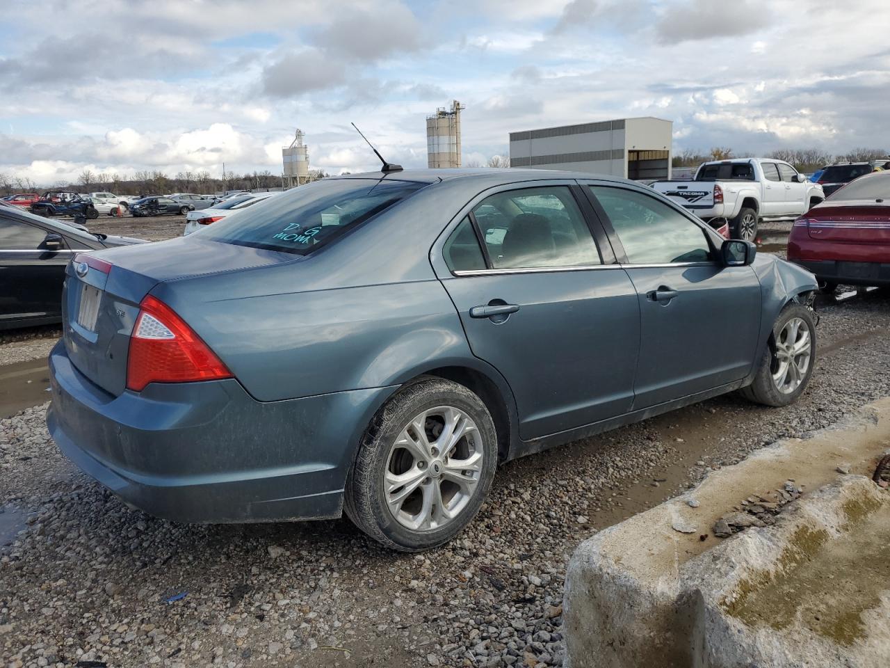 Lot #2992180271 2012 FORD FUSION SE