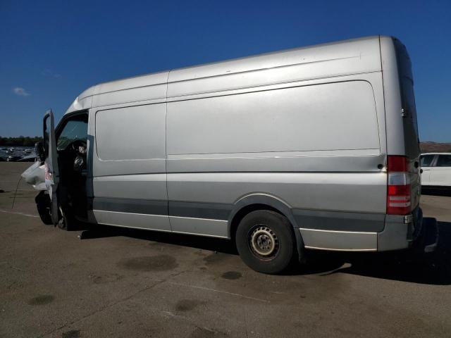 VIN WD3PE8CD0HP560398 2017 MERCEDES-BENZ SPRINTER no.2